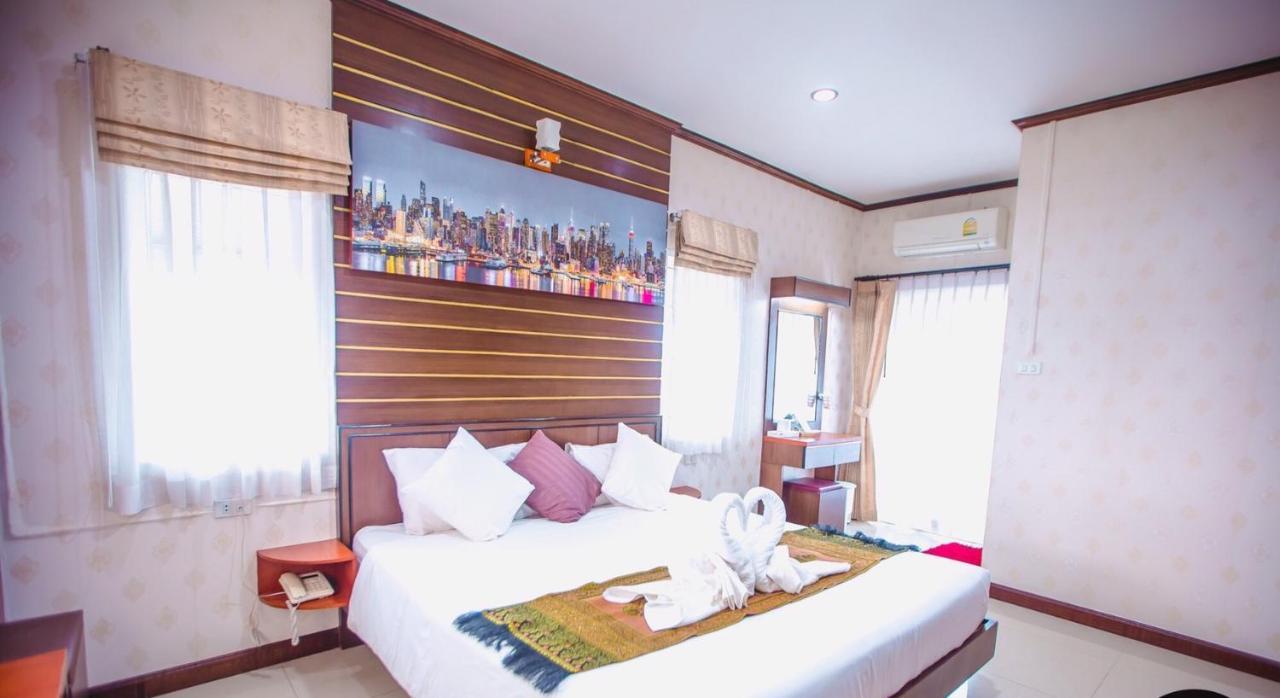 Bander Hotel Phu Khieo Zewnętrze zdjęcie
