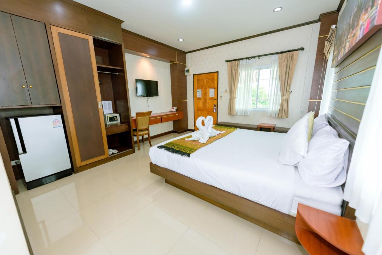 Bander Hotel Phu Khieo Zewnętrze zdjęcie