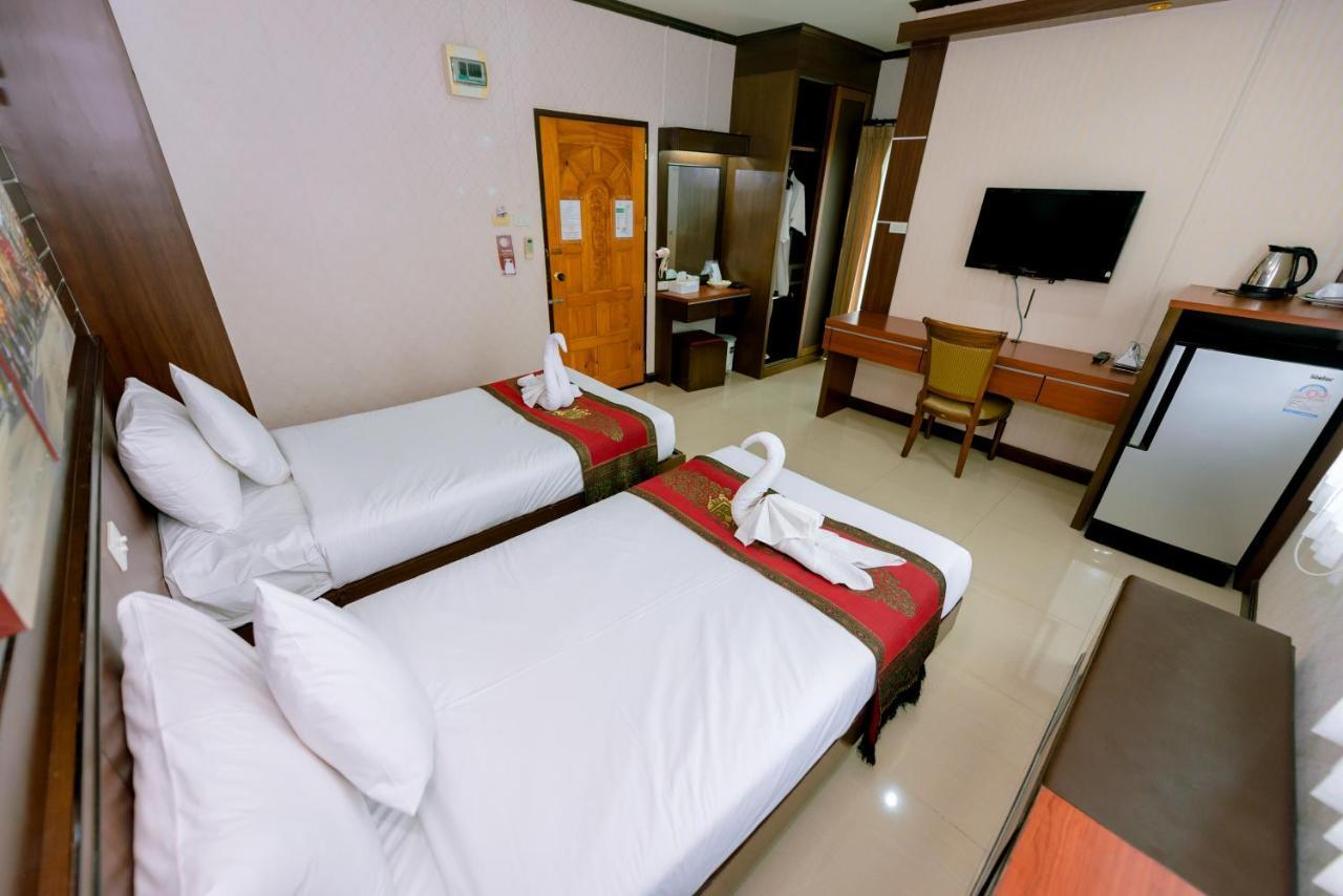 Bander Hotel Phu Khieo Zewnętrze zdjęcie